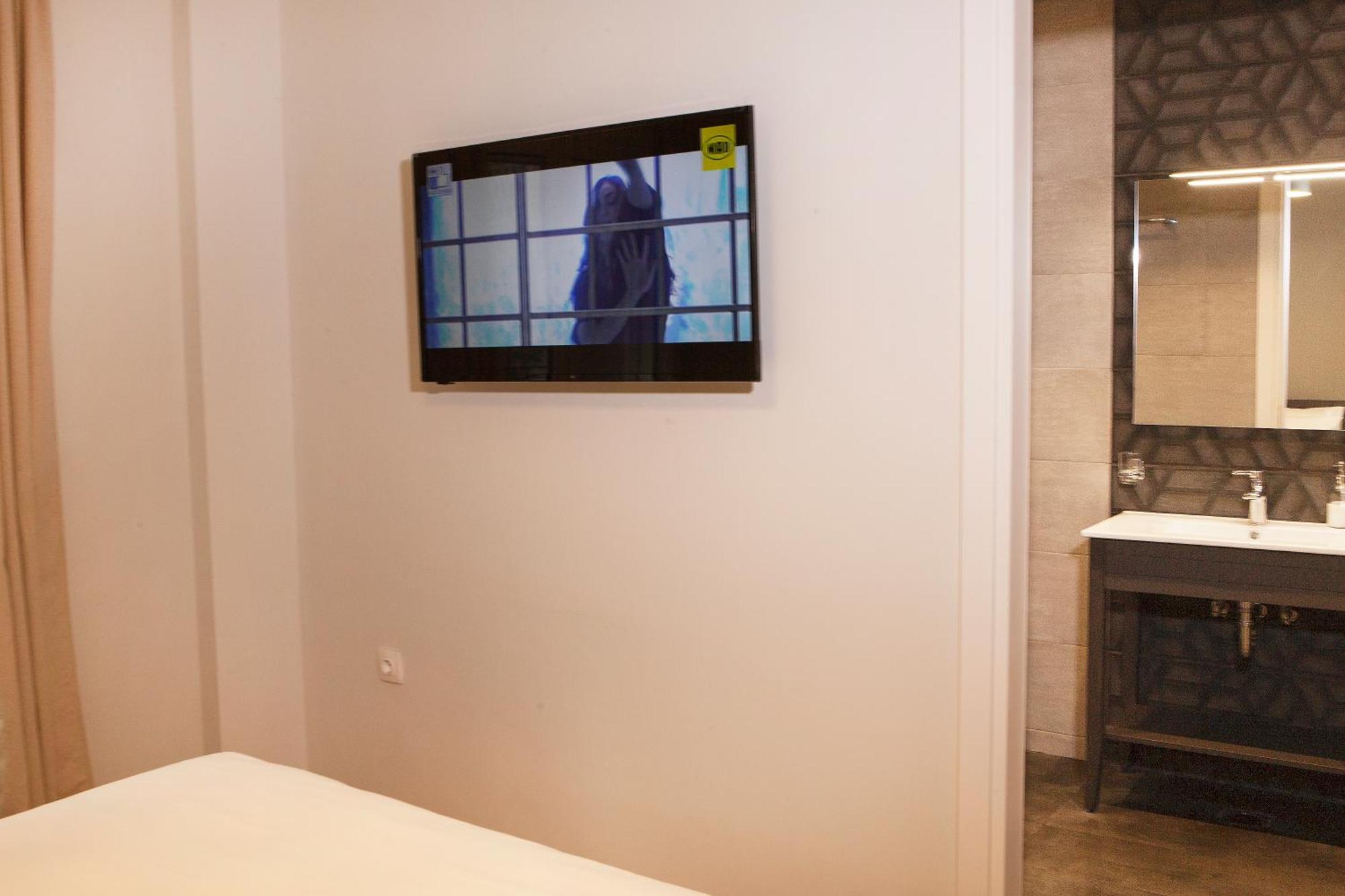 Central Comfy Modern Flat 2 Bedrooms 2 Bathrooms 雅典 外观 照片